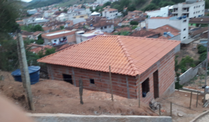 Ajude-me á construir