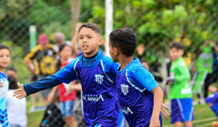 Para o teste no Avaí 