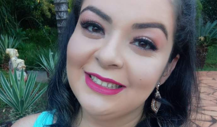 Pagodinho de aniversário para a Leh