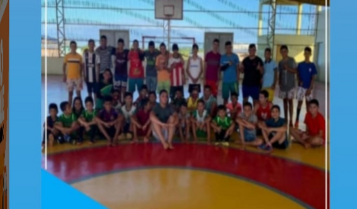 COMPRAR UNIFORMES PARA AS CRIANÇAS DE PAUINI-AM 