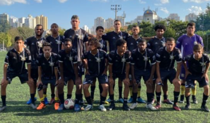 Nosso Primeiro Uniforme Próprio!