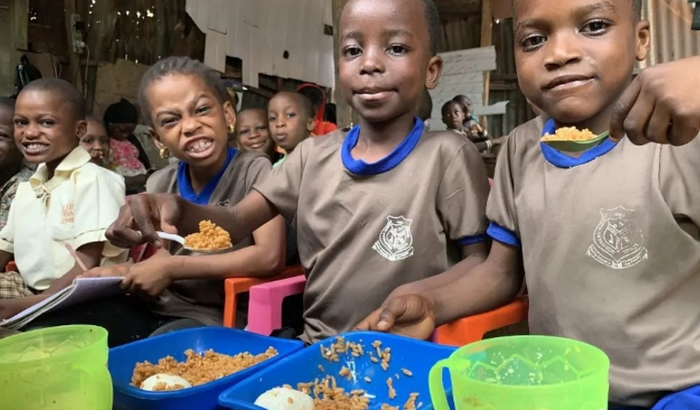 Voluntariado | África | Taizi e Daniel