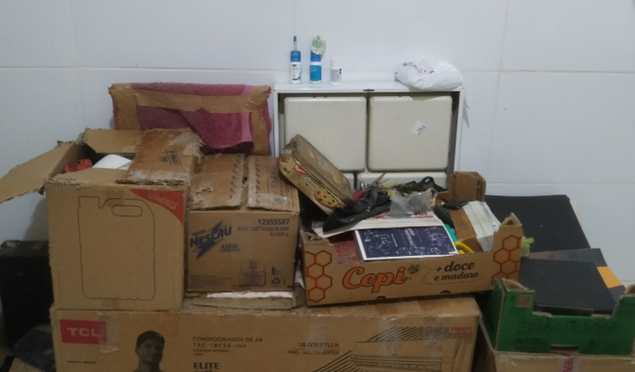 Ajuda na mudança que ficou pra trás