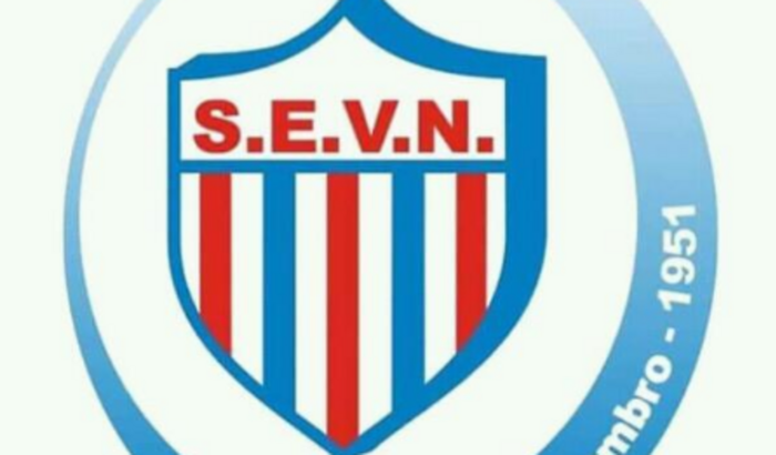 Ajudar amigo no custeio de dias fora do trabalho devido a hospitalizacao acidente jogando futebol