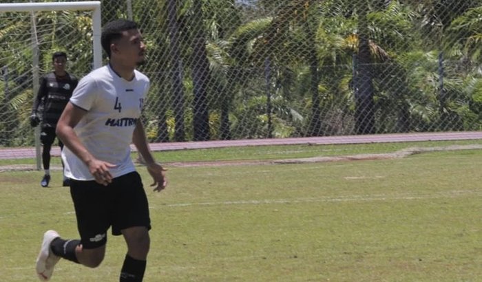 Ajude o Murillo a jogar na Itália 