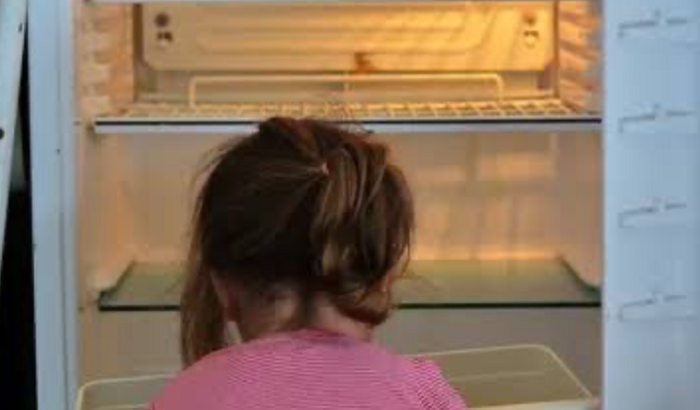 Passando fome e aluguel atrasado