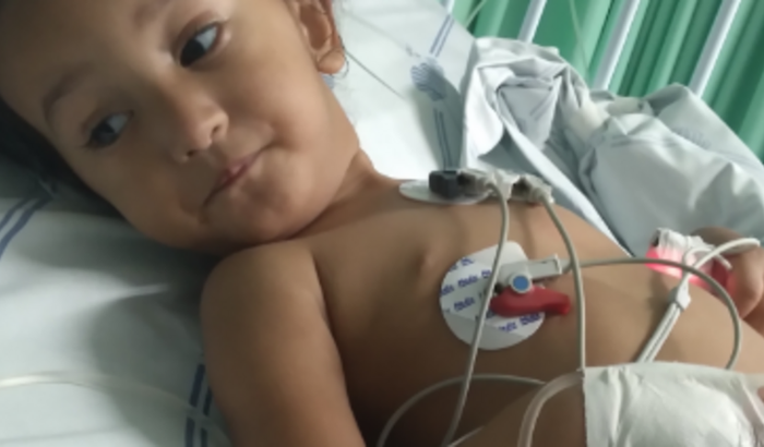 Para os gastos do Tratamento da Helena  pix 37998706413