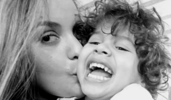 Exame esclerose múltipla da Isabel