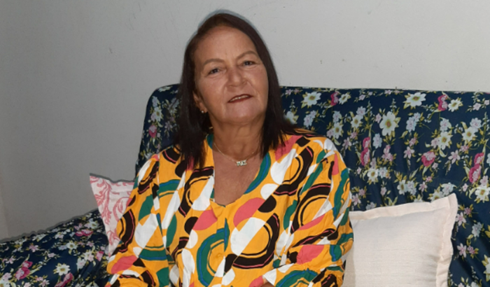 CIRURGIA PARA RETIRADA DE UM NÓDULO EM GLÂNDULA PARÓTICA.