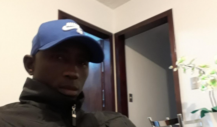 Ajuda para abdoul ir para o Senegal ver sua mãe!