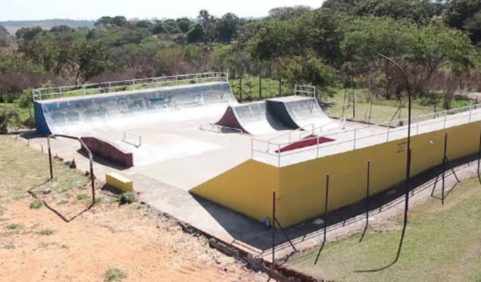 Luzes para a pista do lazer tite