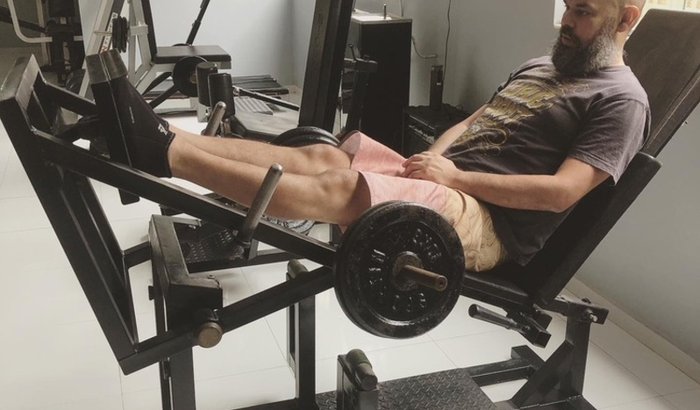 Ajude o Ivan fazer fisioterapia