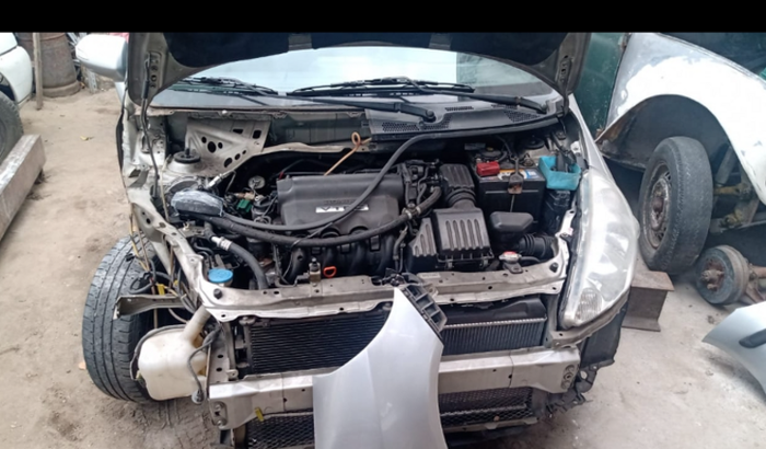 Vaquinha para reparo do meu carro de trabalho,pois bati de carro e estou sem trabalhar por canta do ocorrido.
