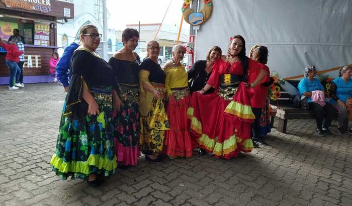 Ajuda de custo para o grupo de dança arco-íris poder apresentar em igrejinha na orktoberfest 🙏🙏🙏💃💃❤