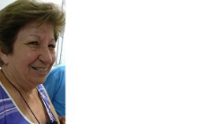 Ajude a (Tuta) Maria do Carmo Postigo a fazer a cirurgia na Coluna