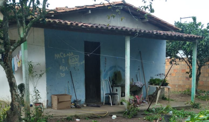 Ajuda a minha mãe 