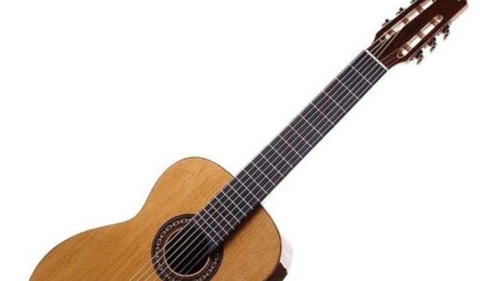 Uma ajuda pra o violeiro comprar seu  violão 