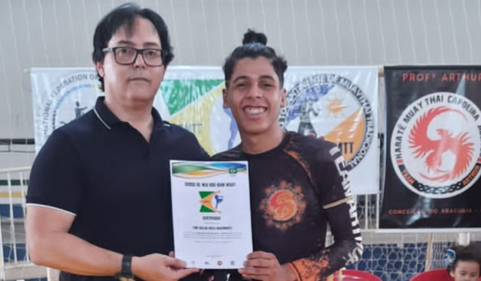 AJUDAR ATLETA DA SELEÇÃO BRASILEIRA  DE MUAYTHAY A LUTAR EM CAMPEONATO SUL-AMERICANO 