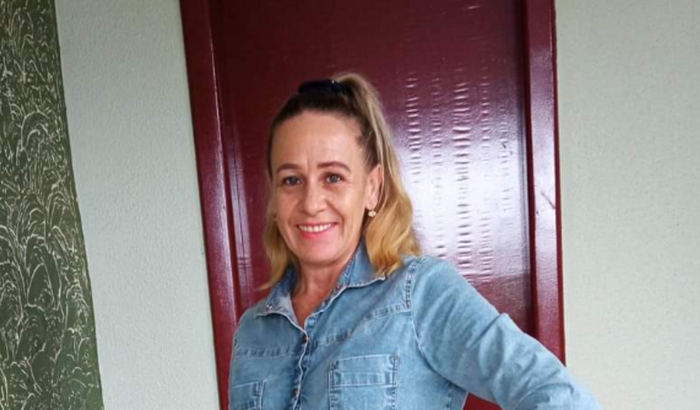 Ajuda para cirurgia - Janete Bratti