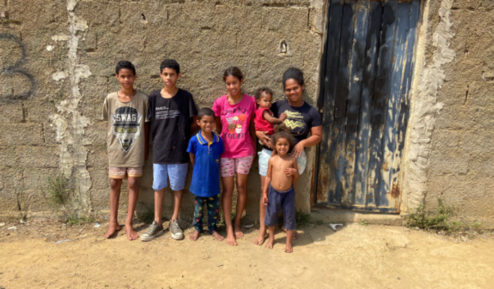 Ajuda Família Carente