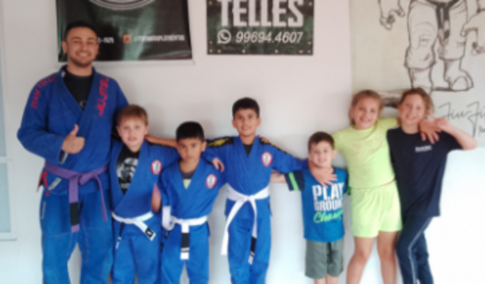 Kimonos para o Projeto KIDS TEAM TELLES !