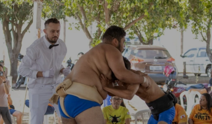 AJUDE O JOVEM MATEUS