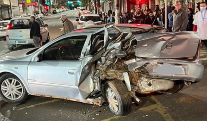 Acidente na avenida Rui Barbosa 