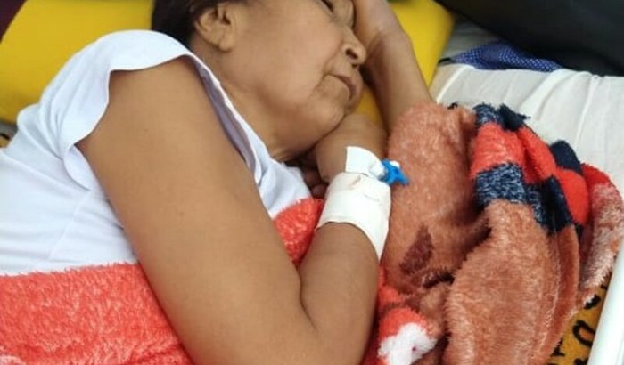 Ajuda para tratamento de saúde Aldenora 