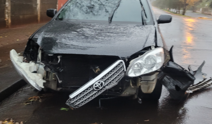 Ajuda para concerto de carro após acidente 