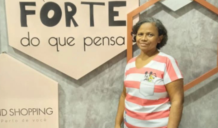 Tenho câncer no pulmão e coluna e preciso de uma cama hospitalar, cadeiras de rodas e de banho e produtos de higiene.