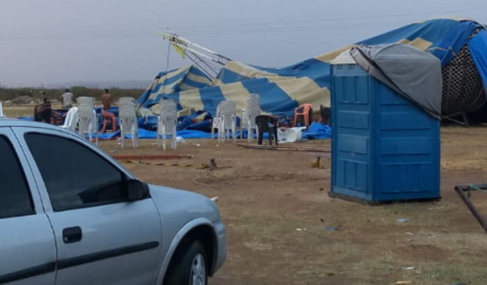 Comprar lona para o circo