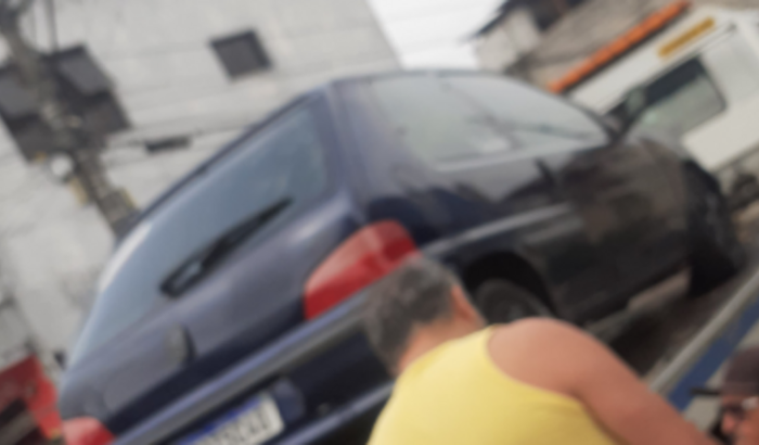 A saga do pegueot carro de trabalho