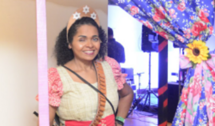 Ajudar na compra da prótese ocular da tia Neide