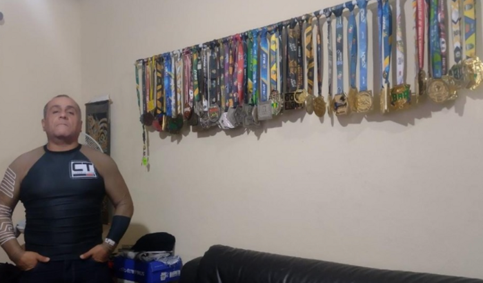 AJUDEM ME A TRAZER TITULO EUROPEU DE JIUJITSU