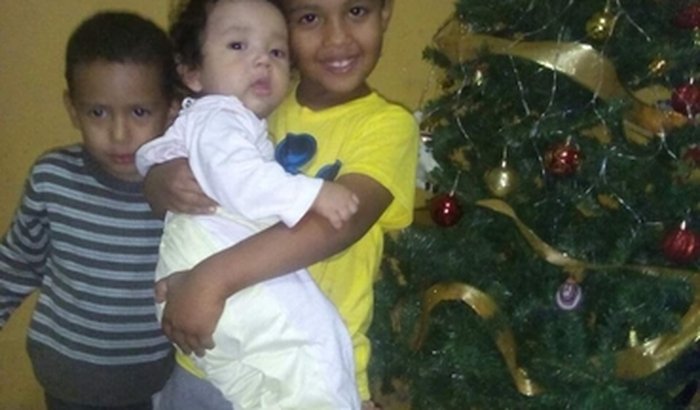 Ajudar lorenzo ,Josué e miguel a vim para o Brasil . Aqui esta o meu pix  606.908.353-96  CPF