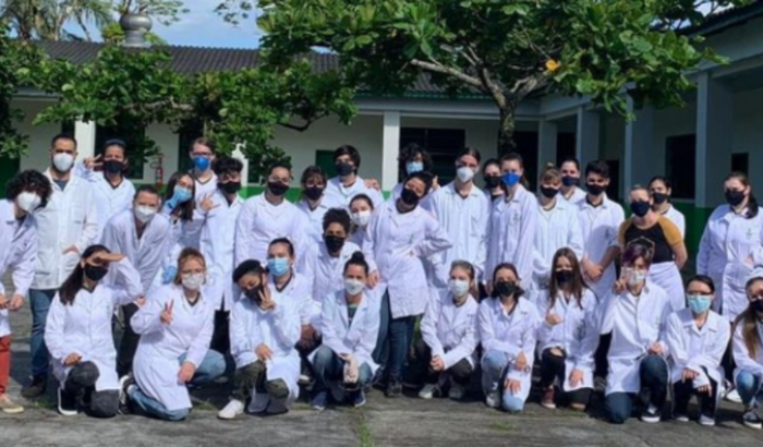 Viagem da 3 quími para uma empresa de biotecnologia em Florianópolis