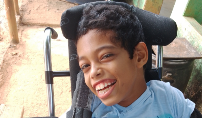 Olá pessoal estamos aqui pedindo ajuda porque estamos vivendo só com o benefício do nosso filho Teylon Cauã