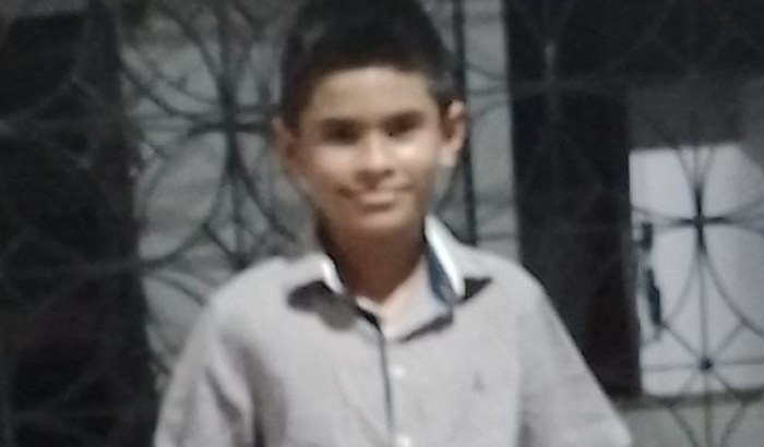 Me ajude a concertar minha tv para me destrai quando não estiver estudando