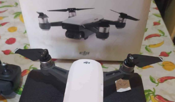 Oi minha vaquinha  e para comprar um drone para começar meu negócio de fotos aéreas muito obrigado quem poder ajudar 