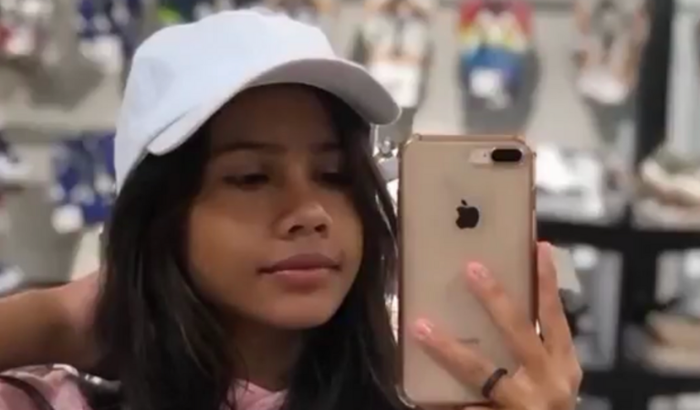 Quero que minha namorada venha no meu aniversário de 15 anos