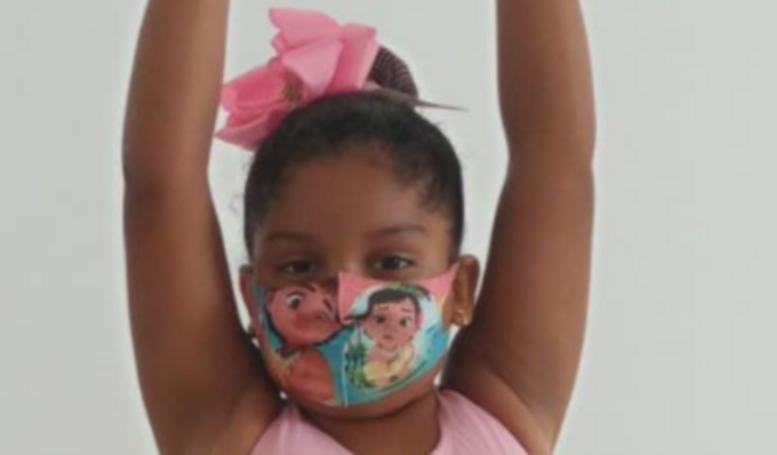 Ajude Maria Valentina na Sua Apresentação!