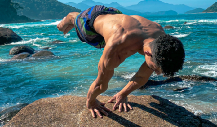 Estou arrecadando esse valor para comprar uma passagem e poder representar nosso país no Chile 