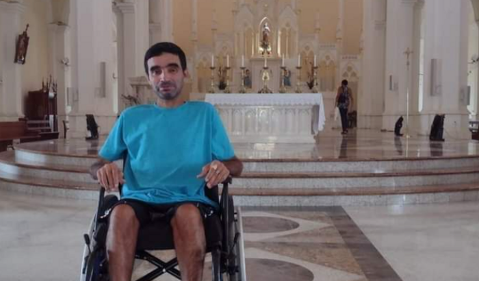 Em prol a Cadeira de Rodas Motorizada 