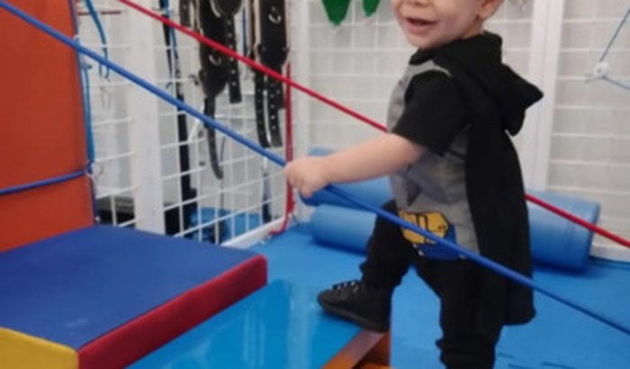 Ajude Arthur a ouvir melhor 