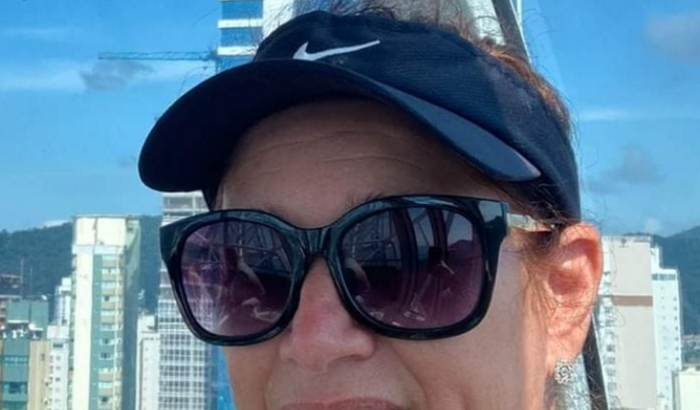 Tratamento e cadeira de rodas 