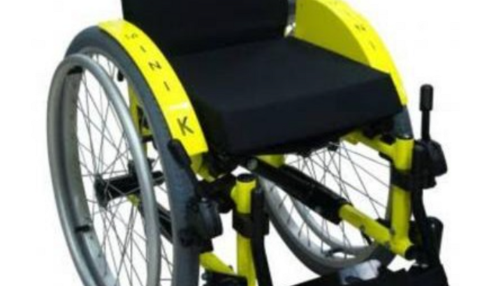 Cadeira de rodas para o lucca