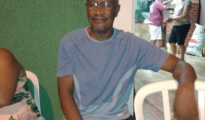 Ajuda com suplemento e remédio e transporte  para o Roberto 