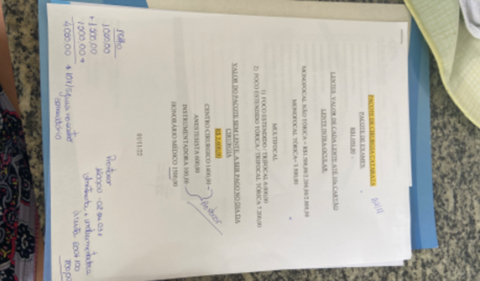 FACECTOMIA COM IMPLANTE DE LENTE INTRA-OCULAR