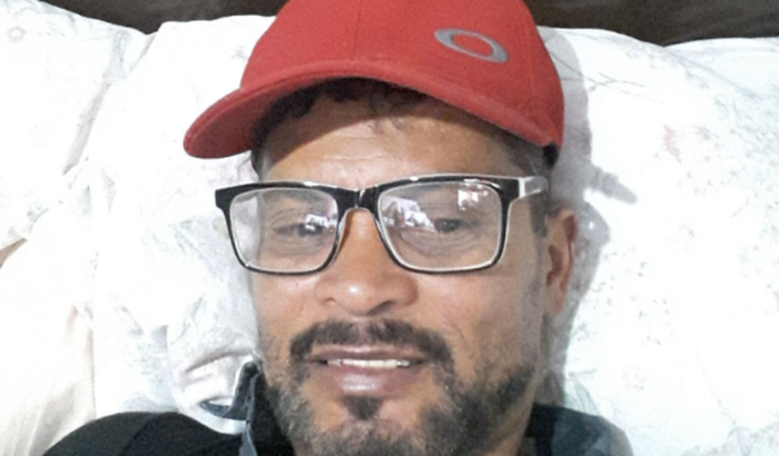 Carlos precisa fazer uma cirurgia de hérnia 