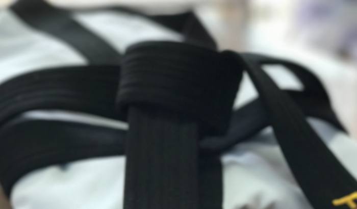 Ajude o Davi a fazer o exame para Faixa Preta no Taekwondo